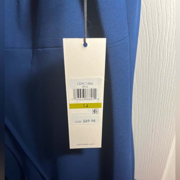 Calvin Klein dress - Picture 3 of 4